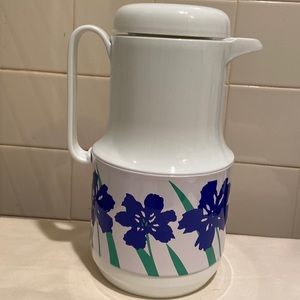 VTG Hilmark Gourmet kitchen coffee carafe